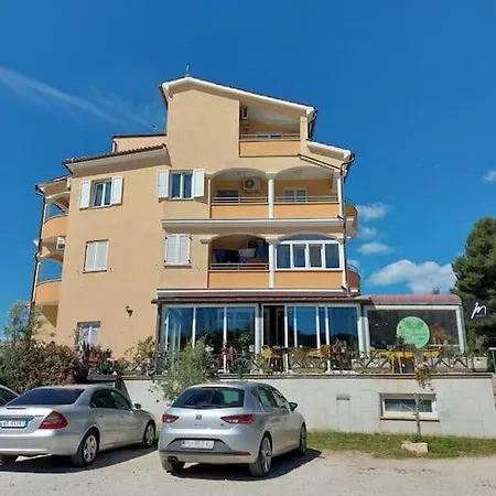 Lägenhet Sole