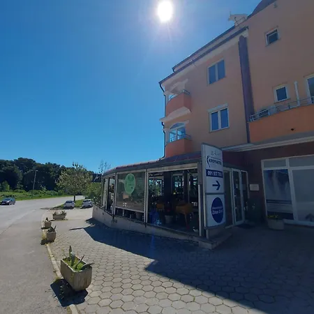 Sole Apartman Póla
